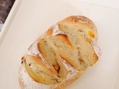 蜂蜜味芒果面包-85度C(济南经七路店)