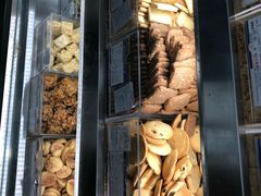 -上海哈尔滨食品厂(汇联商厦店)