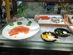 三文鱼刺身-四海一家自助餐(益田假日广场店)