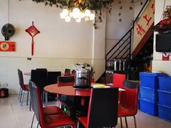 大堂-老石黑山羊毛驴肉火锅(金凯广场店)