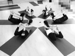 -无界瑜伽普拉提