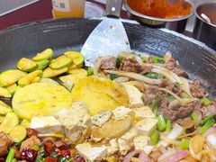 -丁姨妈贵州臭豆腐烙锅(甲秀楼店)