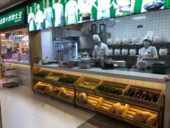 -费大厨辣椒炒肉(万家丽一店)