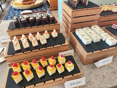 -鲤鱼洲酒店港鲤咖啡厅