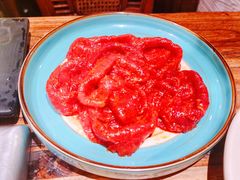 古道嫩牛肉-老牌坊云南鱼豆花火锅(爱建店)