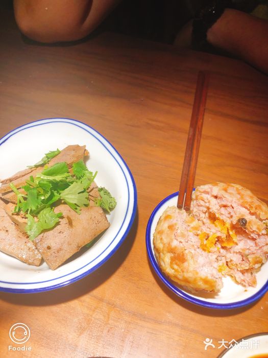 十面春风·江南面馆(崇宁路店)咸蛋黄狮子头图片