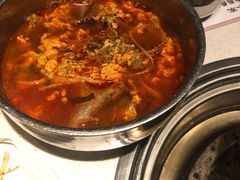 辣牛肉汤-本家韩国烤肉(青岛万象城店)