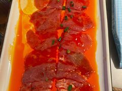 水上漂嫩牛肉-尚尚仙·酸汤猪手·猪肚鸡火锅(华联万柳购物中心店)