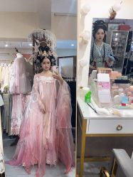 -一揽芳华汉服旗袍体验馆(拙政园店)