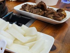 -五指山生态小黄牛(皮皮虾海鲜广场店)