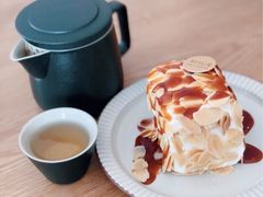 -半勺舒舒生日蛋糕店