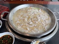 -老来福·非遗酸汤兔(凯旋路店)