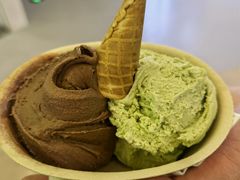 牛油果抹茶-极拉图·现制冰淇淋(大卫城店)