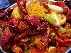 -钳真多钓虾馆·小龙虾海鲜烧烤(九六广场店)
