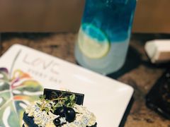 蓝调蛋糕-ZING COFFEE 镜咖啡