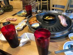 -江南猪肉商会无限续吃(弘大店)