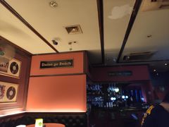 -Hooley's活利仕西餐厅(珠江新城店)