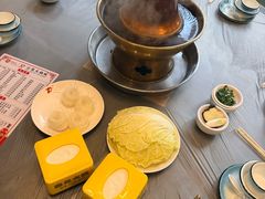 -鑫龙火锅城(青岛分店)