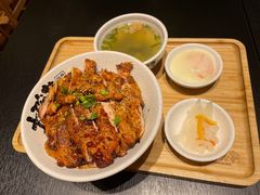 -熊吞·大碗丼烧肉饭(西市场嘉华店)