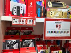 -百老汇(海港城海洋中心店)