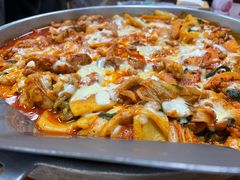 -亲昵春川鸡排(韩国美食街店)