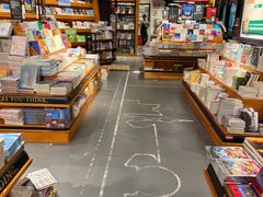 -西西弗书店&矢量咖啡(凯德晶萃广场店)