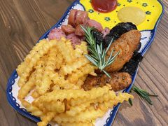 -More than cafe·置外咖啡