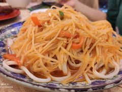 -维吾尔餐厅(宜山路店)