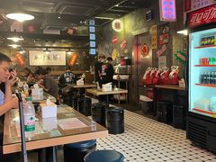 -肥汁米蘭香港米线(定西路店)