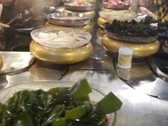 -汤响自助回转火锅百汇(乐峰广场店)