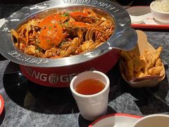 -胖哥俩肉蟹煲(长沙高铁吾悦广场店)