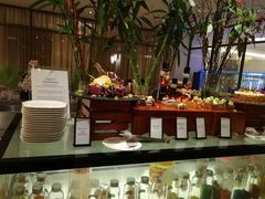 -海口绿发希尔顿酒店-田园汇自助餐·三文鱼·海鲜