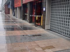 -何记花甲(海岸城旗舰店)