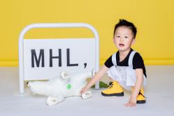 -小熊维尼高端儿童摄影(宝安旗舰店)