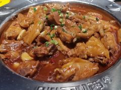 -胖哥俩肉蟹煲(湖滨银泰in77店)