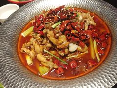-辣尚瘾·烤鱼·新川菜(牡丹园直营店)