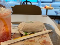 -麦当劳(金山红星美凯龙DT店)