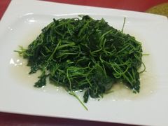 -吕四渔港码头海鲜餐厅