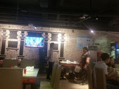 大堂-休记光头香辣蟹干锅店(衣冠庙店)