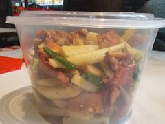 -乔家小院•非遗驴肉•本地小海鲜(滨河路店)