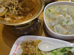 -南城香·饭香串香馄饨香(花园北路店)