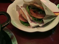 -一叶一世界•素食餐厅(环球中心店)
