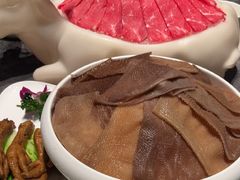 -德天肥牛海鲜火锅(城西银泰店)
