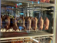 -皇城根·烤鸭·鱼头·家常菜(欧亚大观乐活城店)