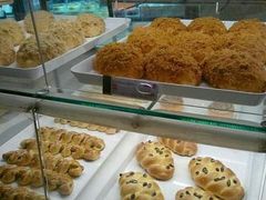 -面包新语(龙湖·西宸天街店)