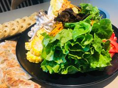 野菌小拼-享月汤皇·海鲜小火锅·聚会(曲江创意谷店)