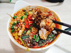 冒脑花-蜀串香牛杂火锅串串