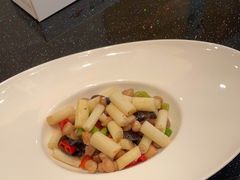 -香山湖家家宴(中山陵店)