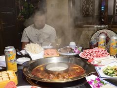 -牛员外鲜切牛肉火锅