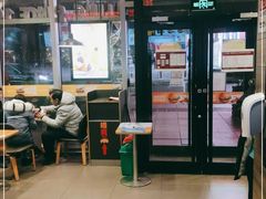 大堂-汉堡王(北京三里屯购物中心)